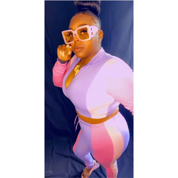 Plus Size 2pc Set - Picture 3 of 5